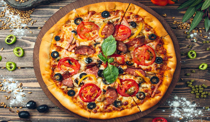 pizza italia dengan topping autentik